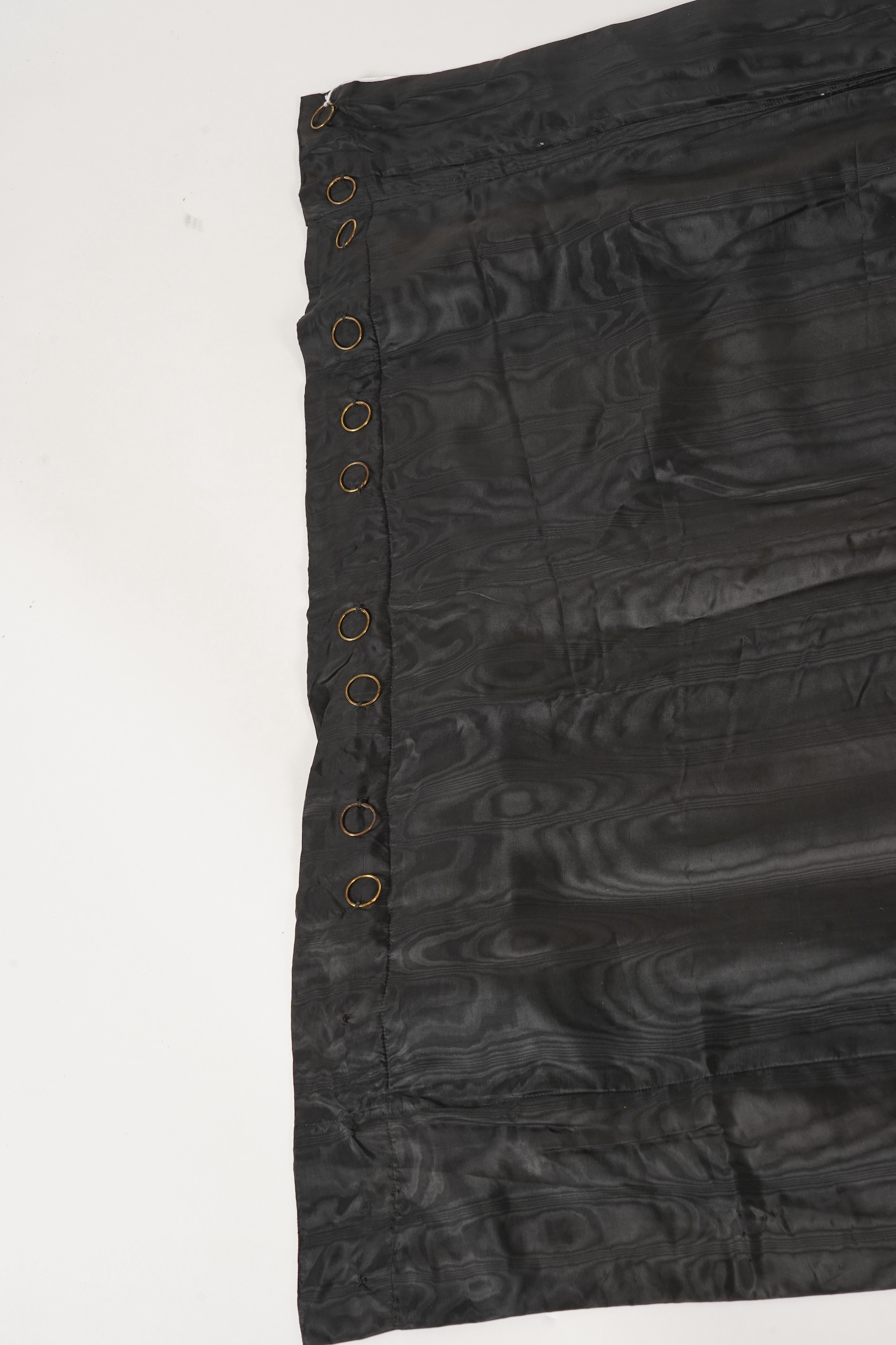 A Chinese embroidered silk ‘dragon dance’ panel, 18th/19th century